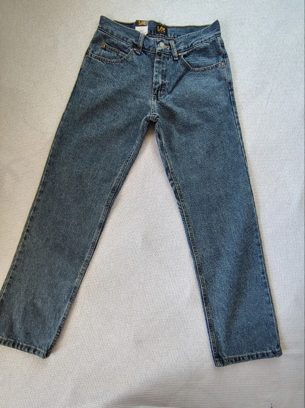 Lee Straight-Leg Denim Jeans in Medium Blue Size 29.